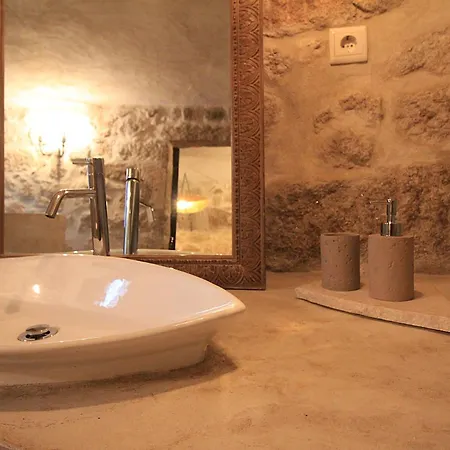 Cornelia, * Ponte de Lima