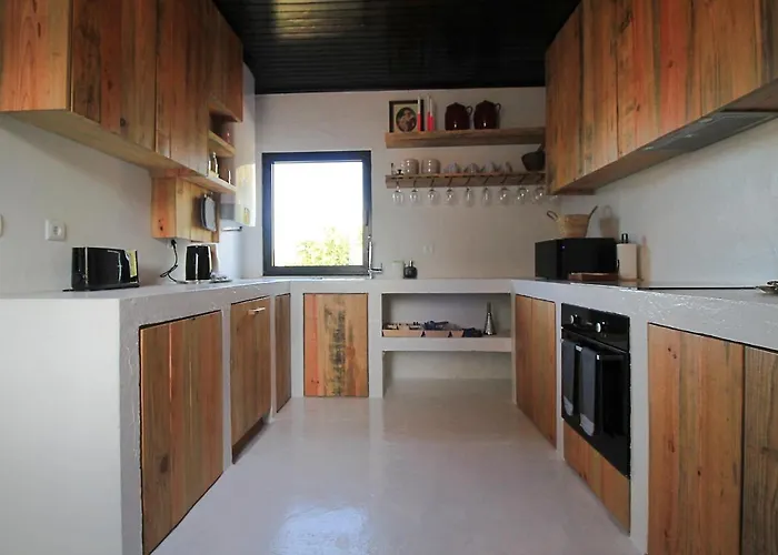 Cornelia, Feriehus *